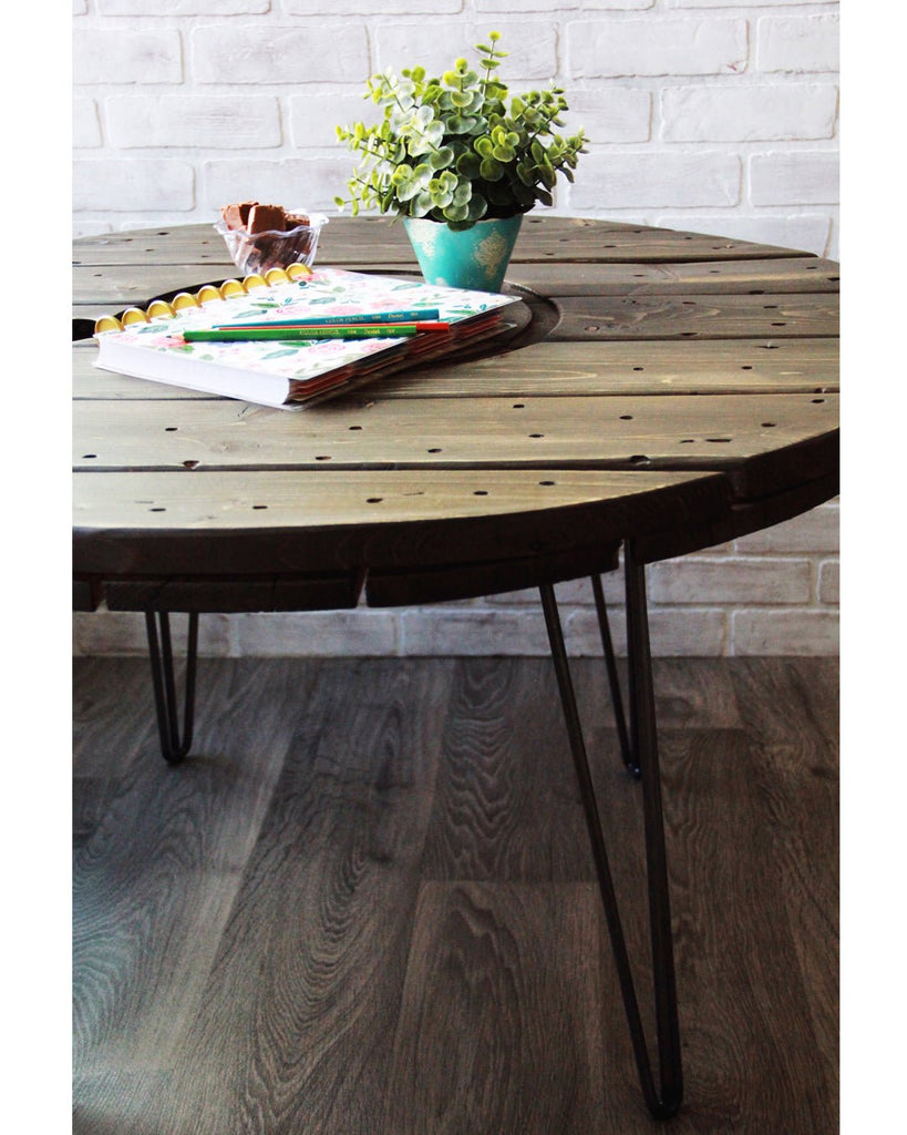 How to Make a Rustic Industrial Table + Faux Stain with Chalk/MIneral Paint
